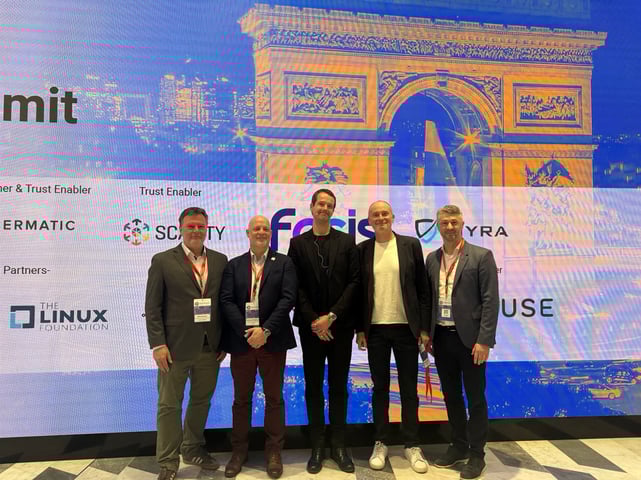 signal-2025-12-10-111738